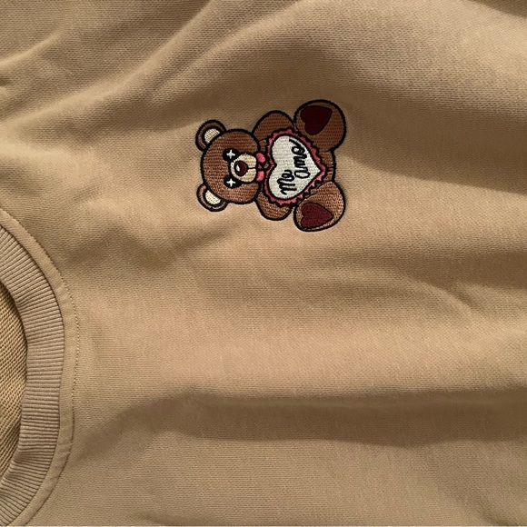 🧸 Bella Doña - Me Amo Embroidered Bear Sweatshirt + Sweatshorts Set in Tan - S - Picture 13 of 16